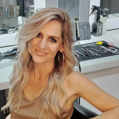 Mandy Horne, Master Colour Expert at Versus Hair Studio